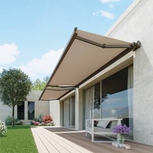 Extendable arm box awning